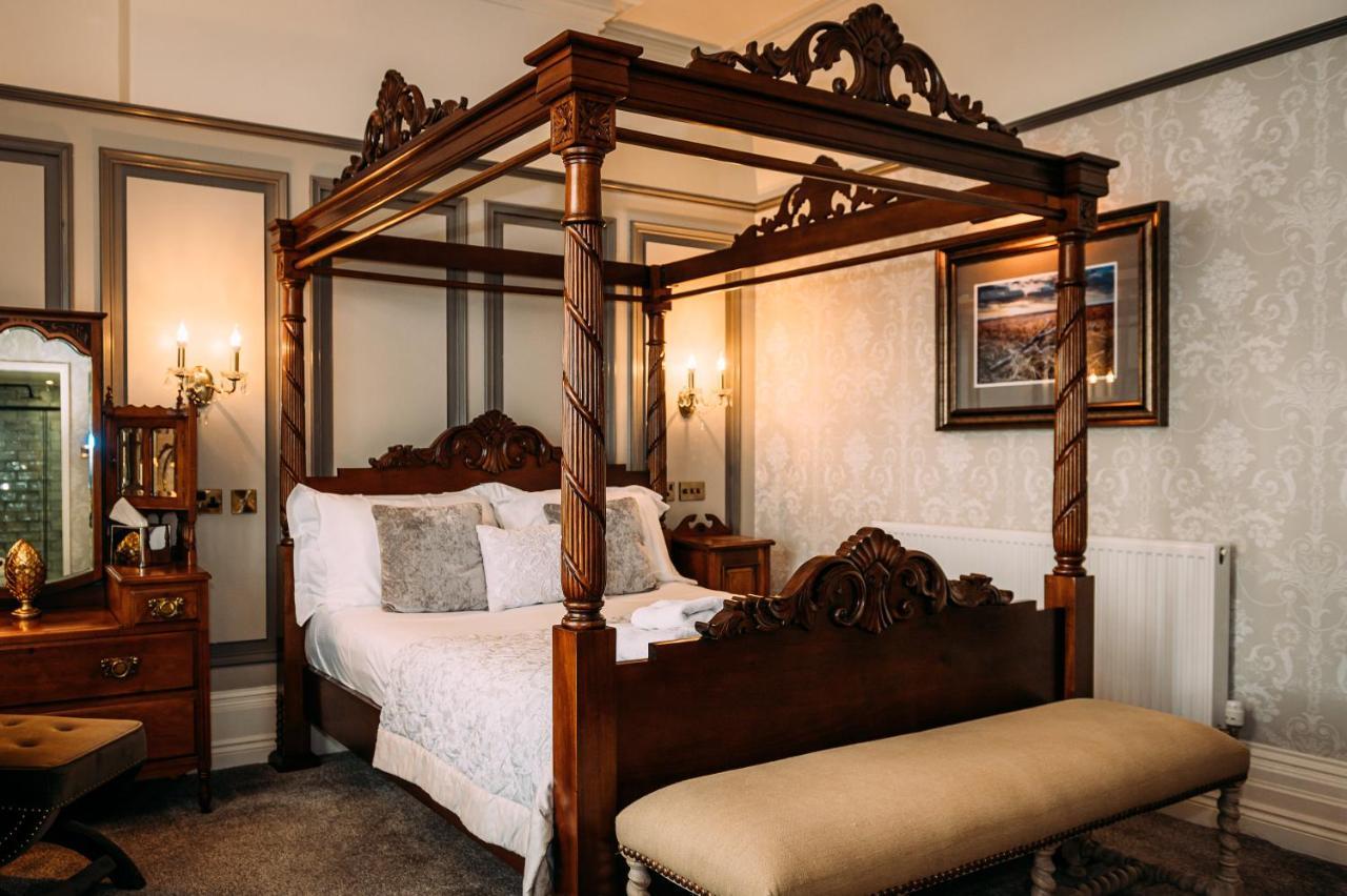The Queens Hotel Литам-Сент-Эннс Экстерьер фото