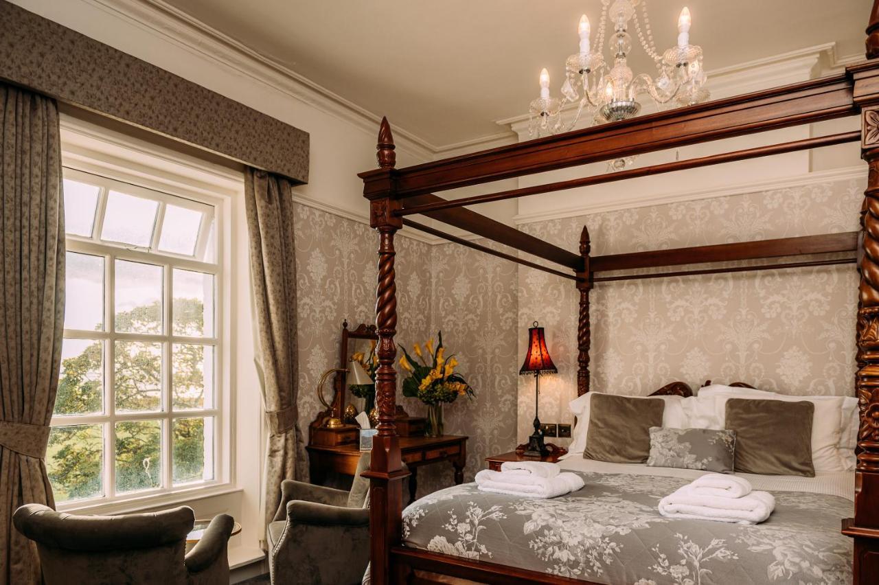 The Queens Hotel Литам-Сент-Эннс Экстерьер фото