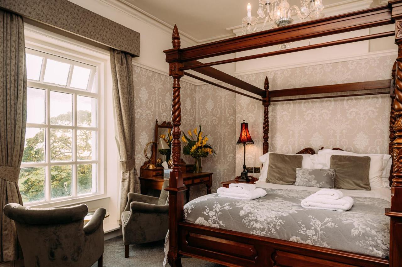 The Queens Hotel Литам-Сент-Эннс Экстерьер фото